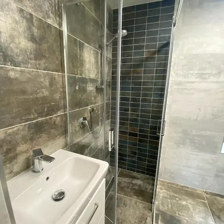 Krymlov Apartament *