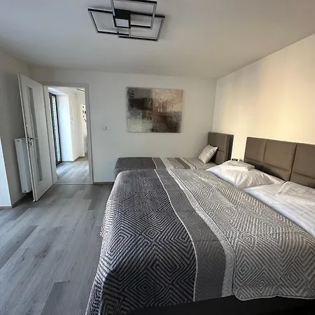 Krymlov Apartment *