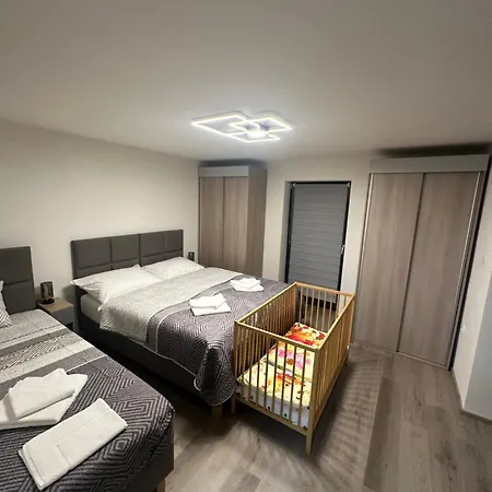 Krymlov Apartament Oleska
